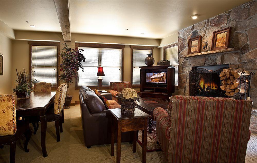 Mont Cervin Plaza Villa Park City Exterior photo